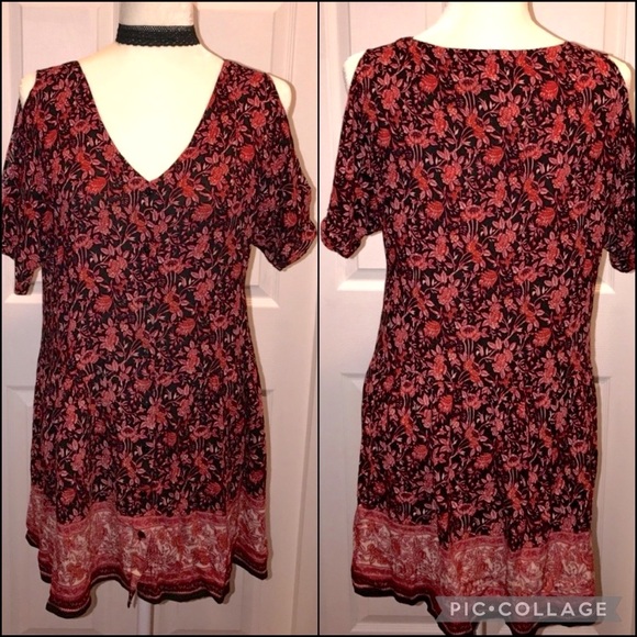 UO Staring at Stars Floral Cold Shoulder Button-down Babydoll Mini Dress - Picture 4 of 8